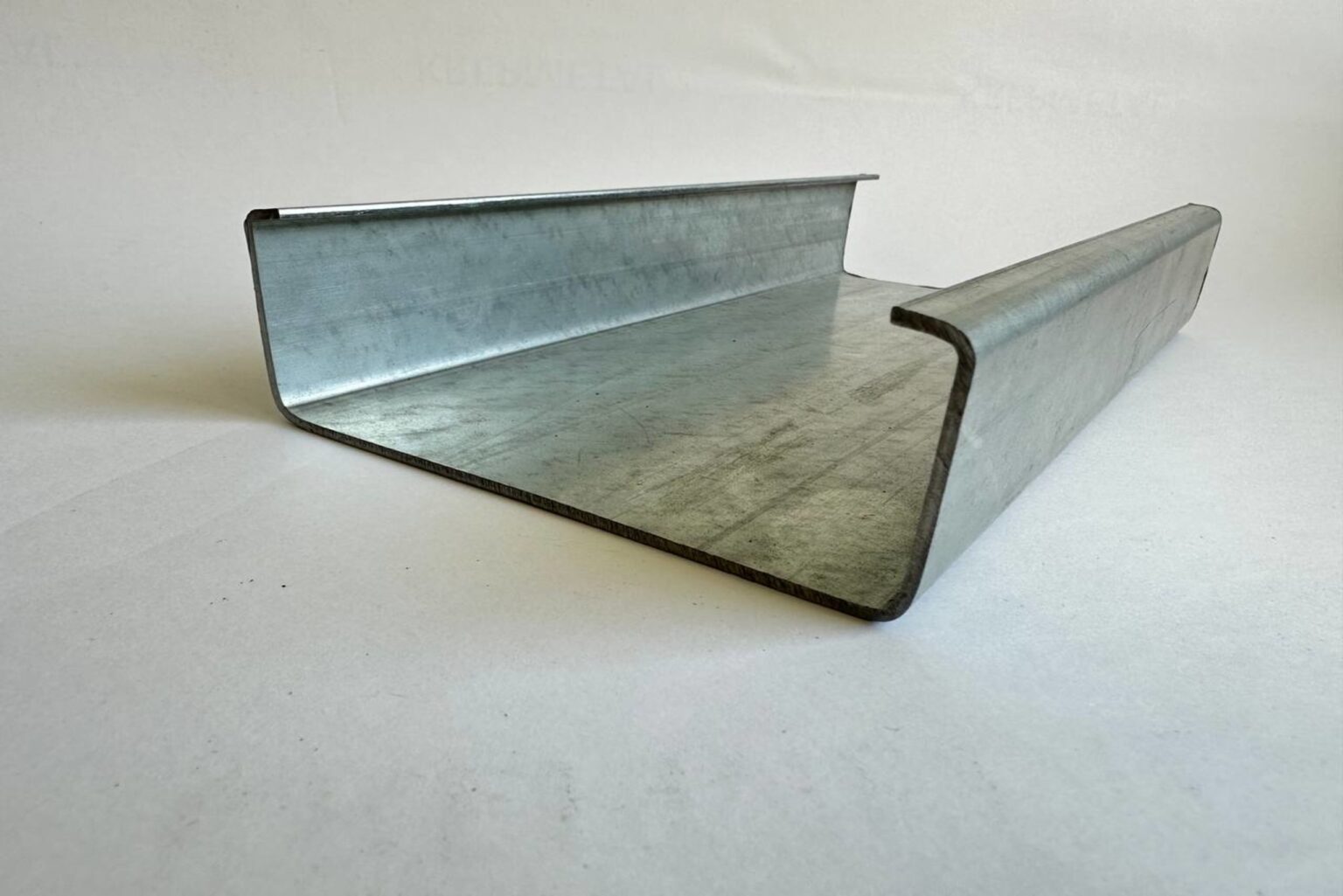 Galvanized guide profile C-shaped 120x43x9 mm 4