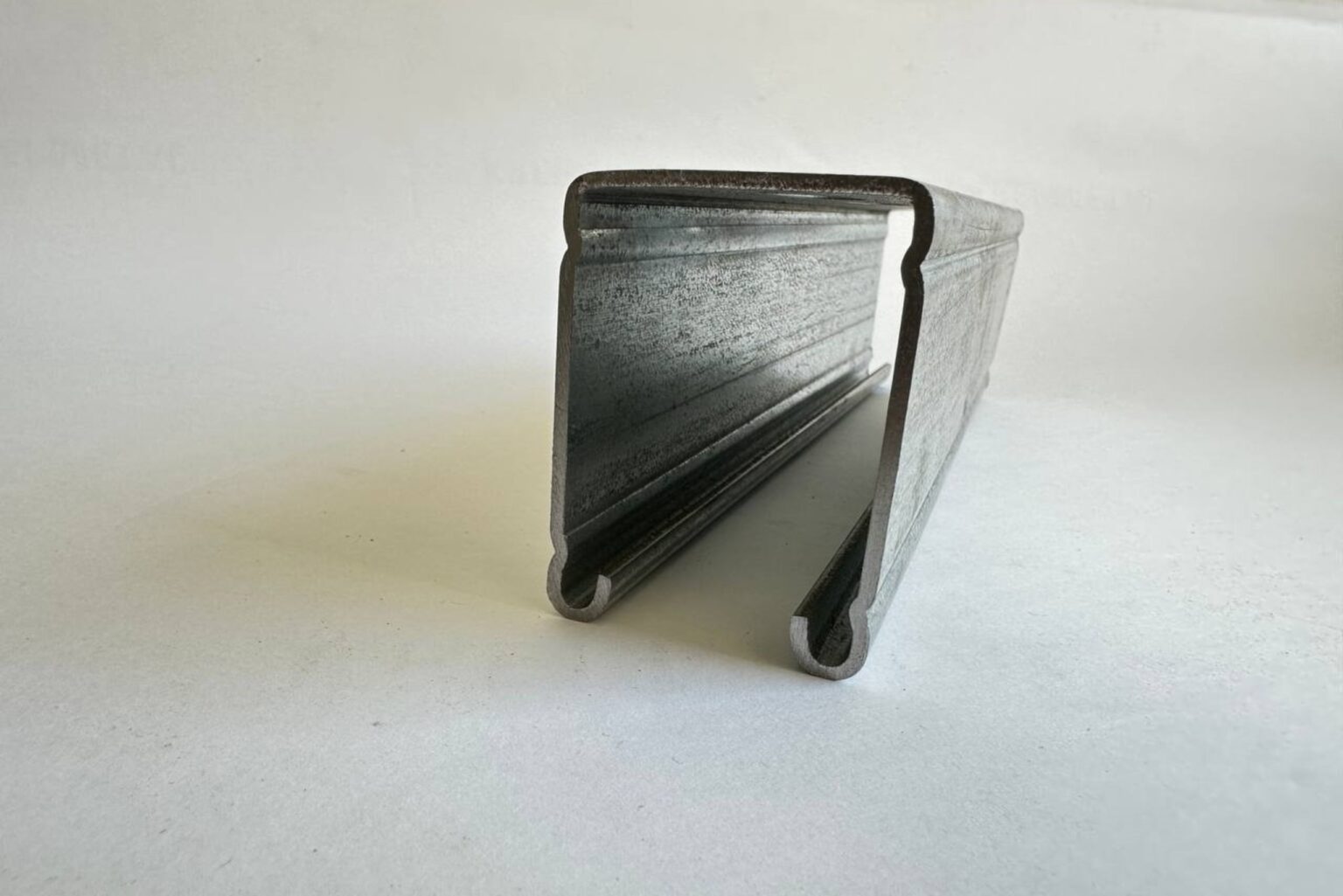 Galvanized guide profile 41x62 mm for solar panels 1